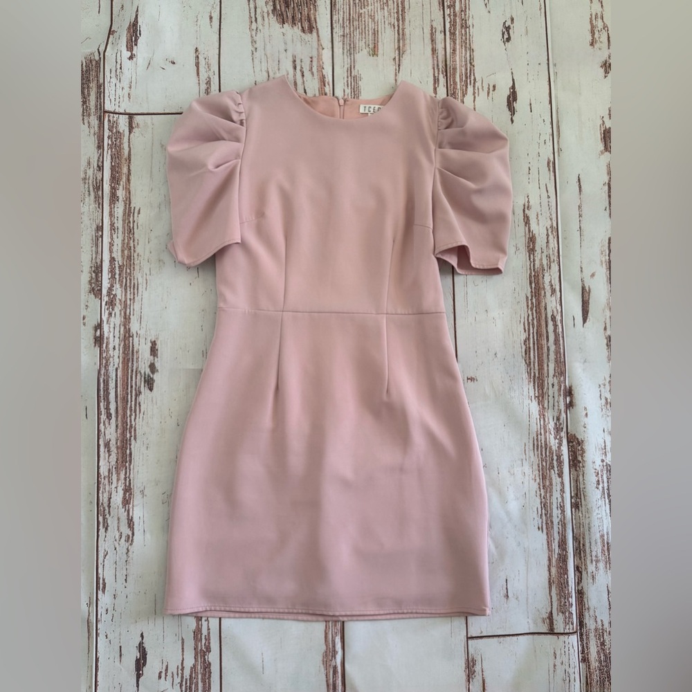 TCEC Blush Pink Puff Sleeve Midi Shift Dress